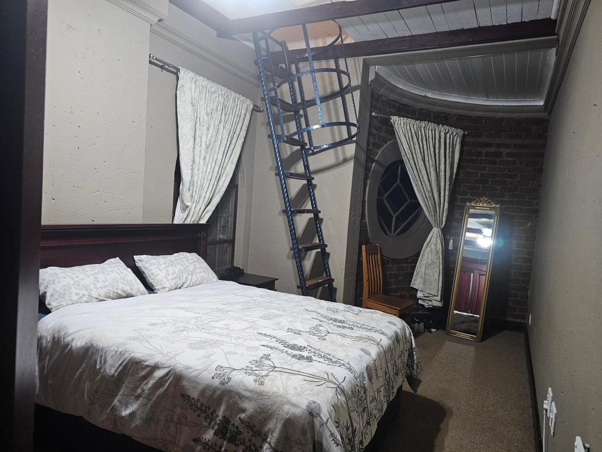 Castle Home Centurion Extérieur photo